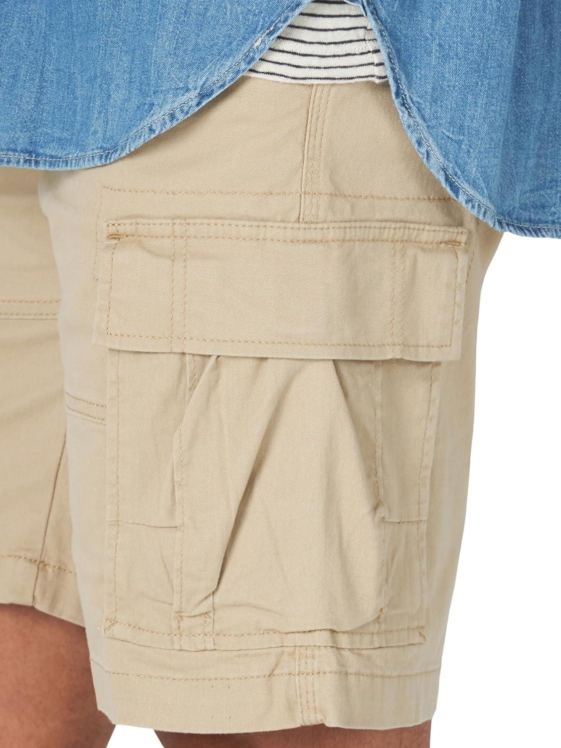 imageLee Mens Extreme Motion Carolina Cargo ShortBuff