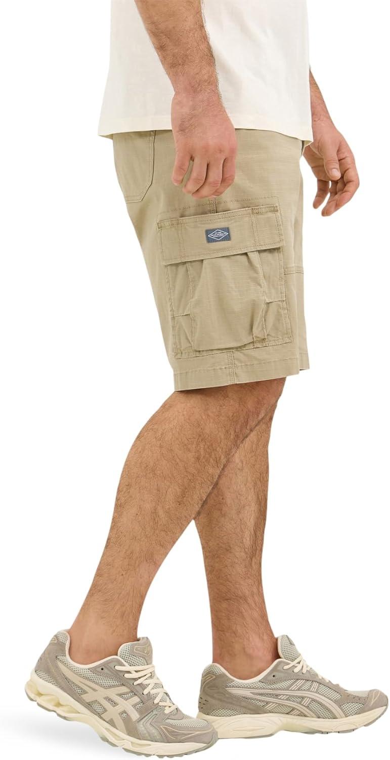 imageLee Mens Extreme Motion Carolina Cargo ShortKc Khaki Ripstop