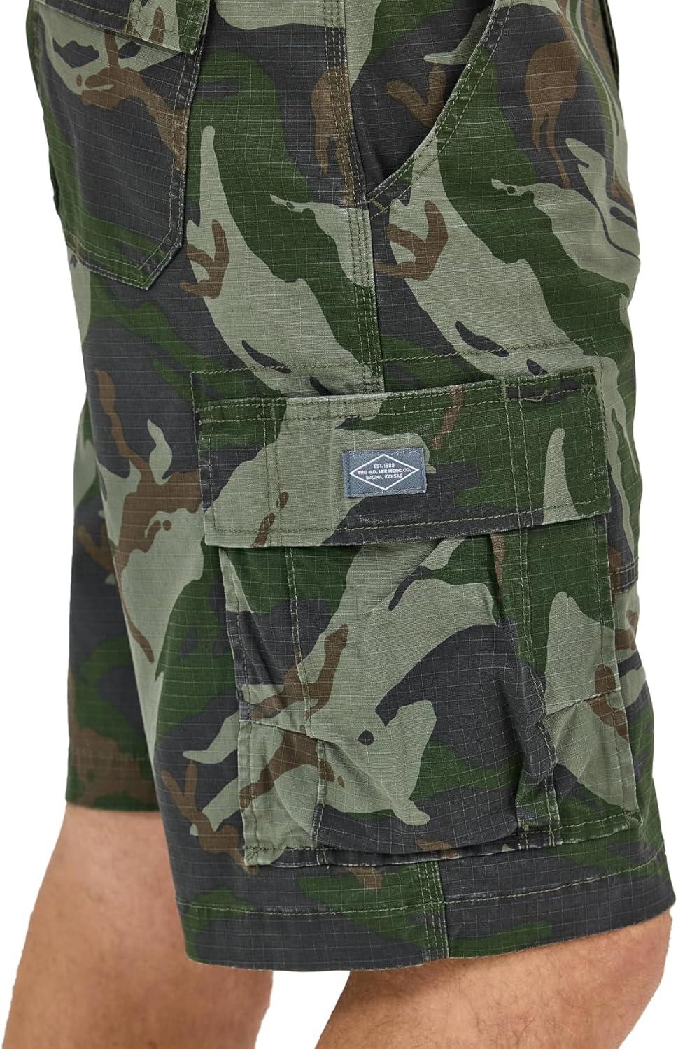 imageLee Mens Extreme Motion Carolina Cargo ShortOlive Macon Camo Ripstop