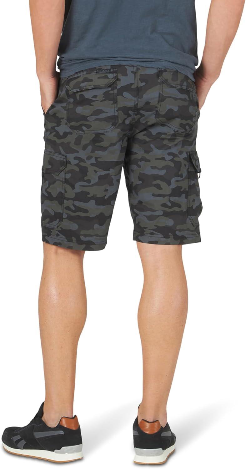 imageLee Mens Extreme Motion Crossroad Cargo ShortBlack Camo