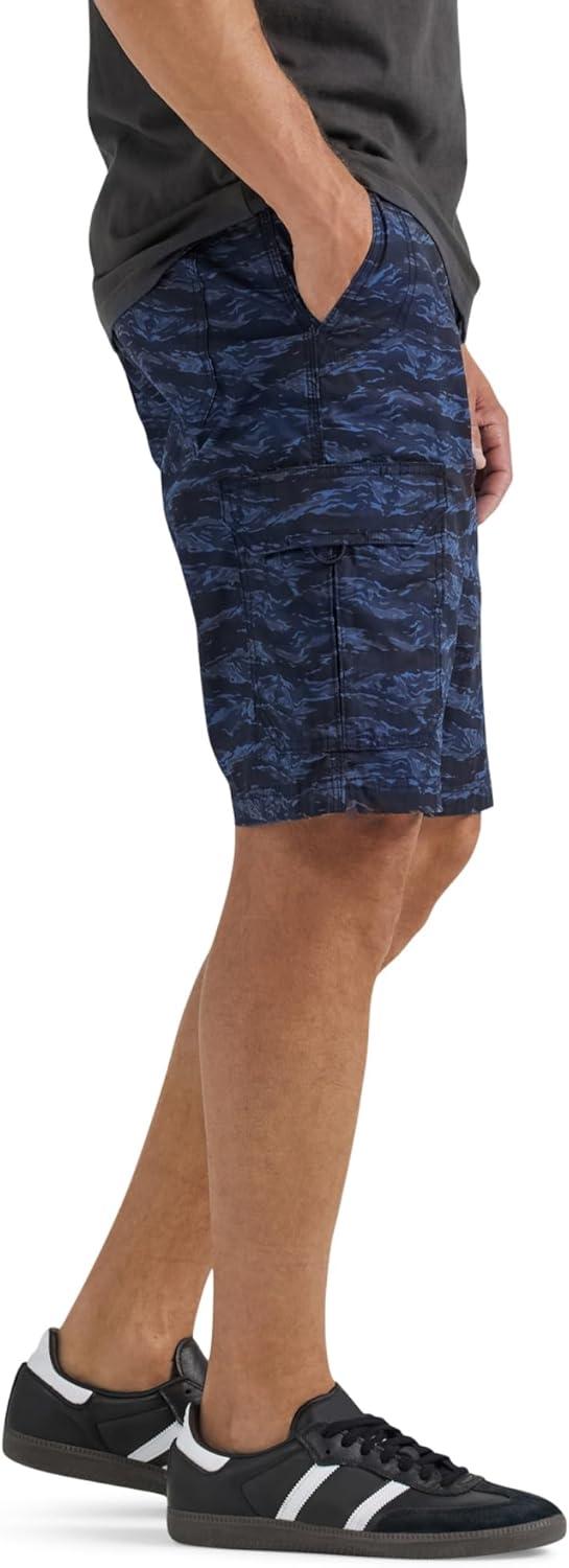imageLee Mens Extreme Motion Crossroad Cargo ShortBlue Desert
