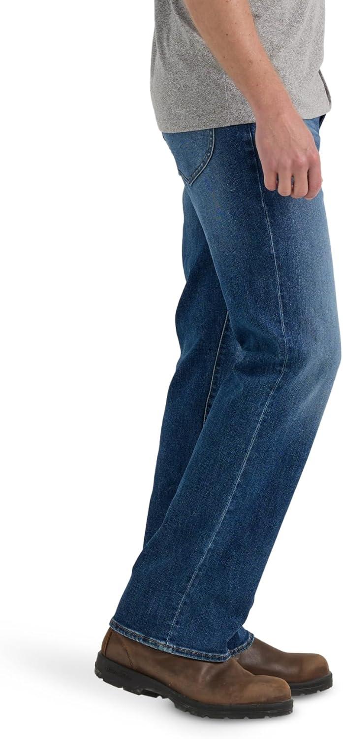 imageLee Mens Extreme Motion Regular Boot JeanShips Out