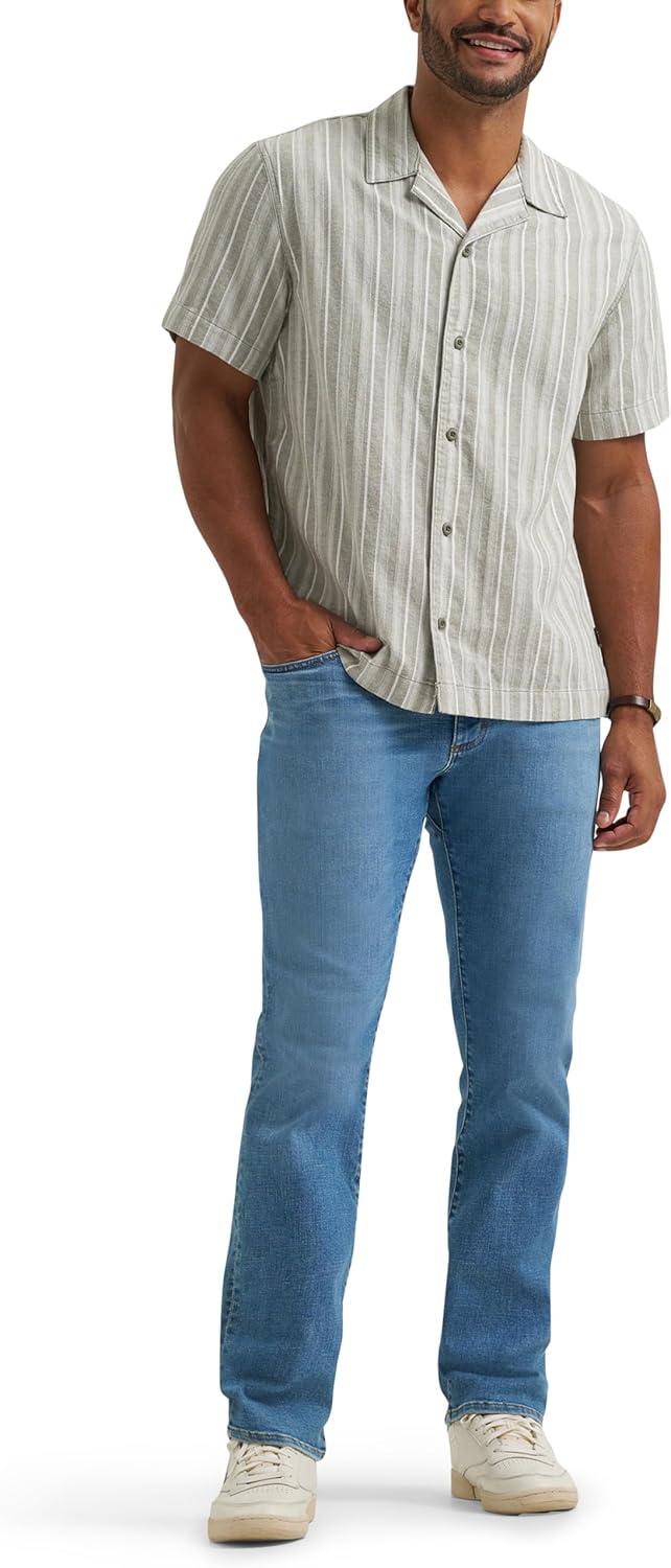 imageLee Mens Extreme Motion Regular Straight Jean with Cool TempAugust