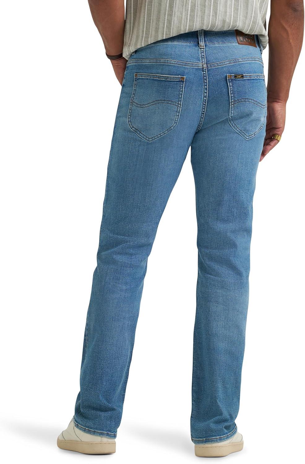 imageLee Mens Extreme Motion Regular Straight Jean with Cool TempAugust