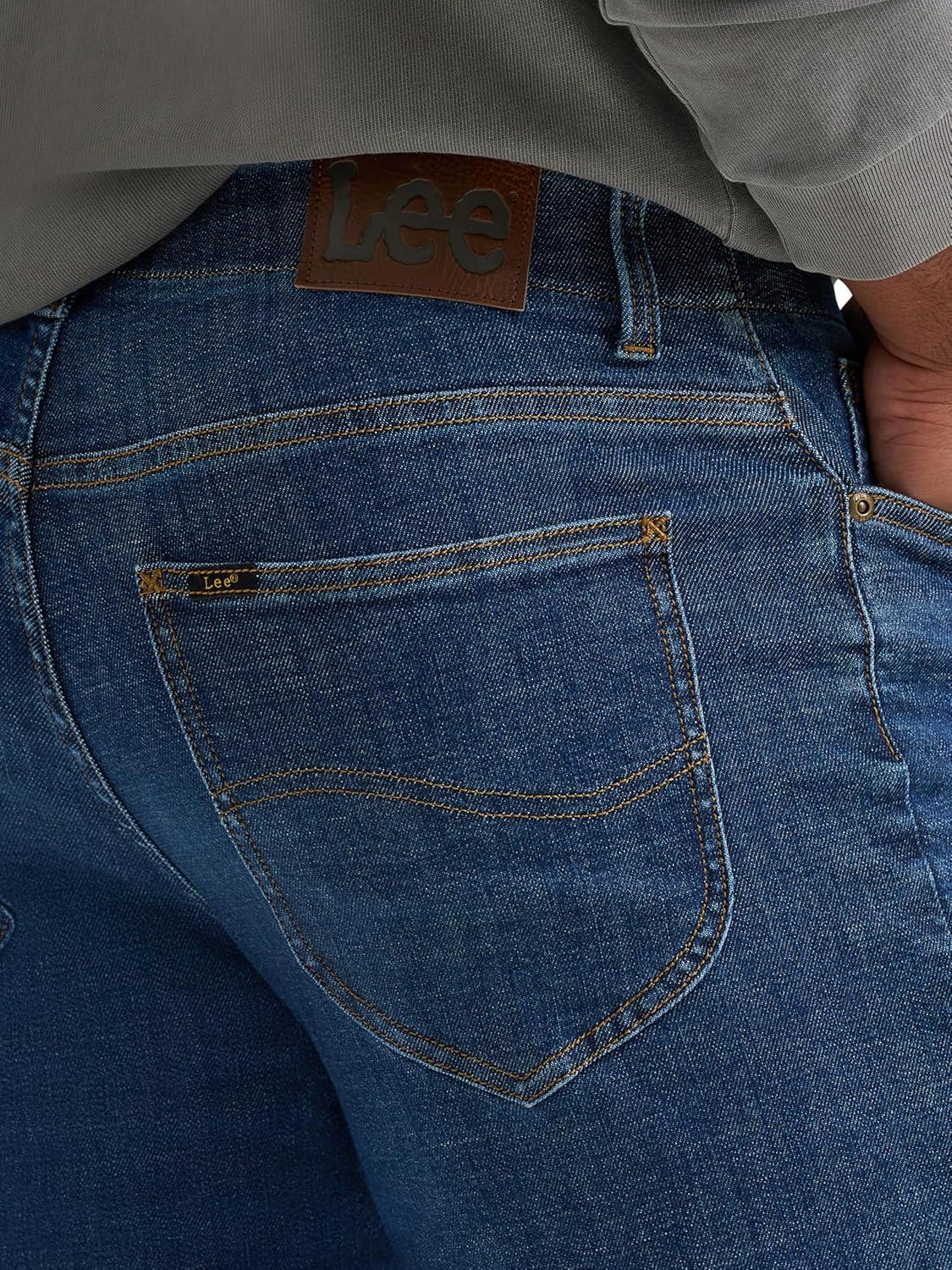 imageLee Mens Extreme Motion Regular Straight Jean with Cool TempStronghold
