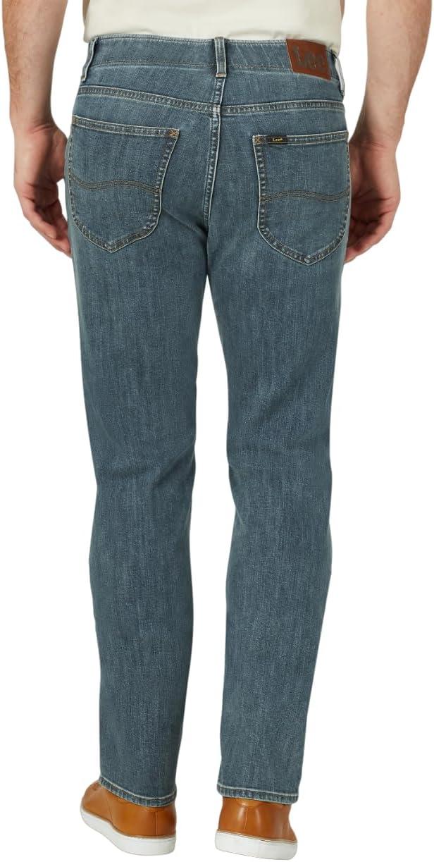 imageLee Mens Extreme Motion Regular Straight JeanWilson