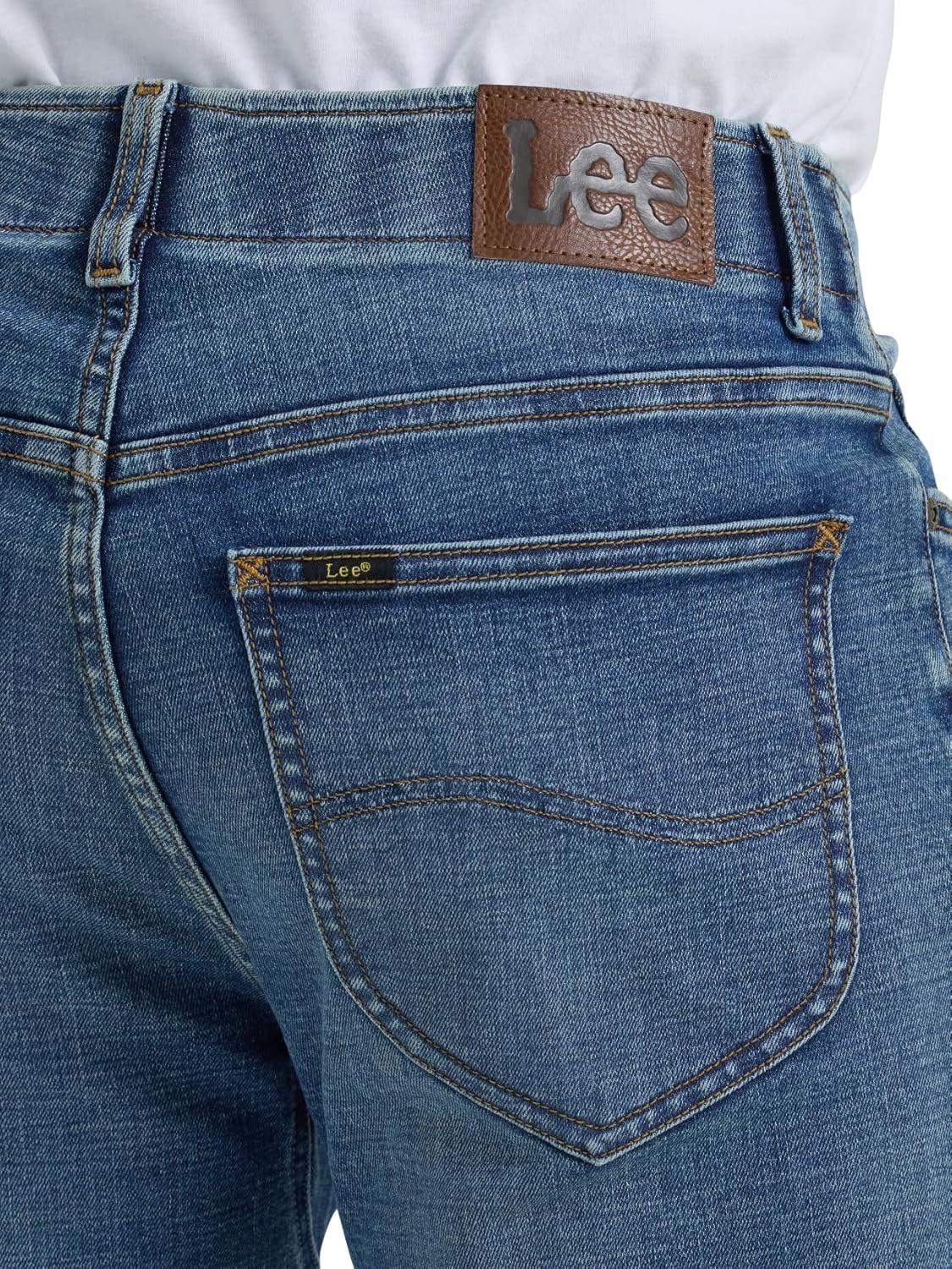 imageLee Mens Extreme Motion Regular Taper JeanJumper