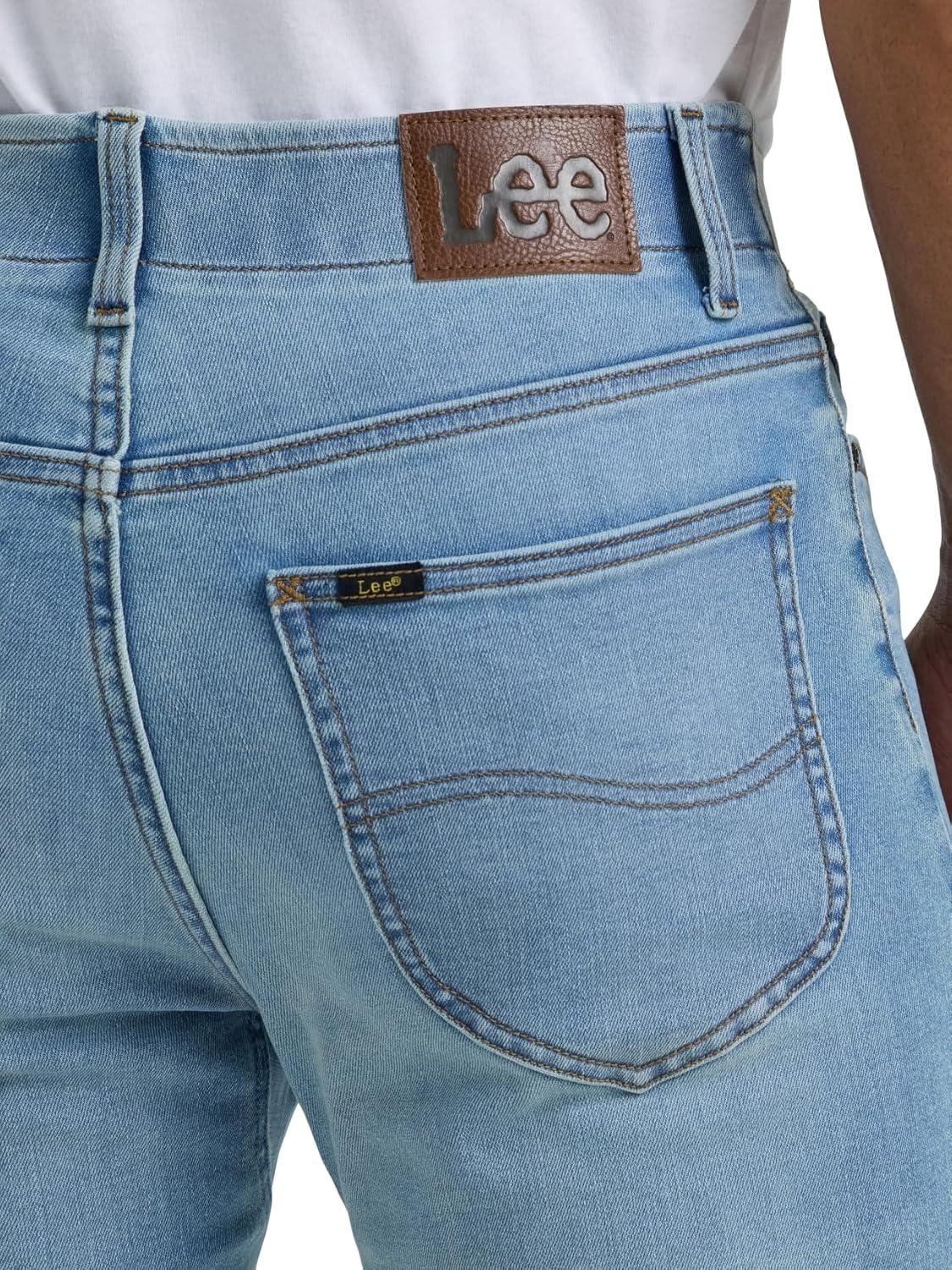 imageLee Mens Extreme Motion Regular Taper JeanPosty