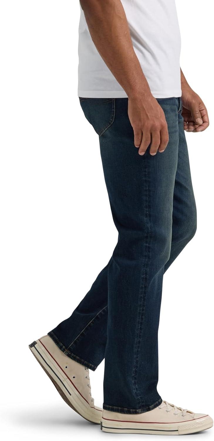 imageLee Mens Extreme Motion Relaxed Straight JeanDark Convoy