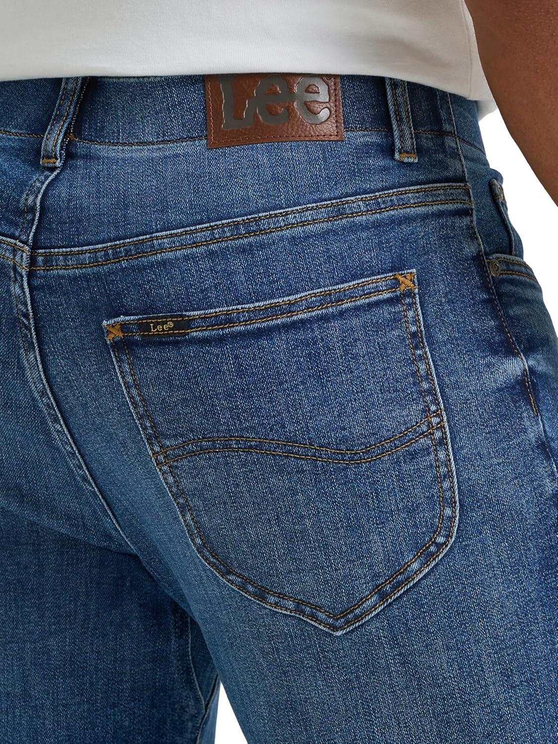 imageLee Mens Extreme Motion Slim Bootcut JeanContinuance