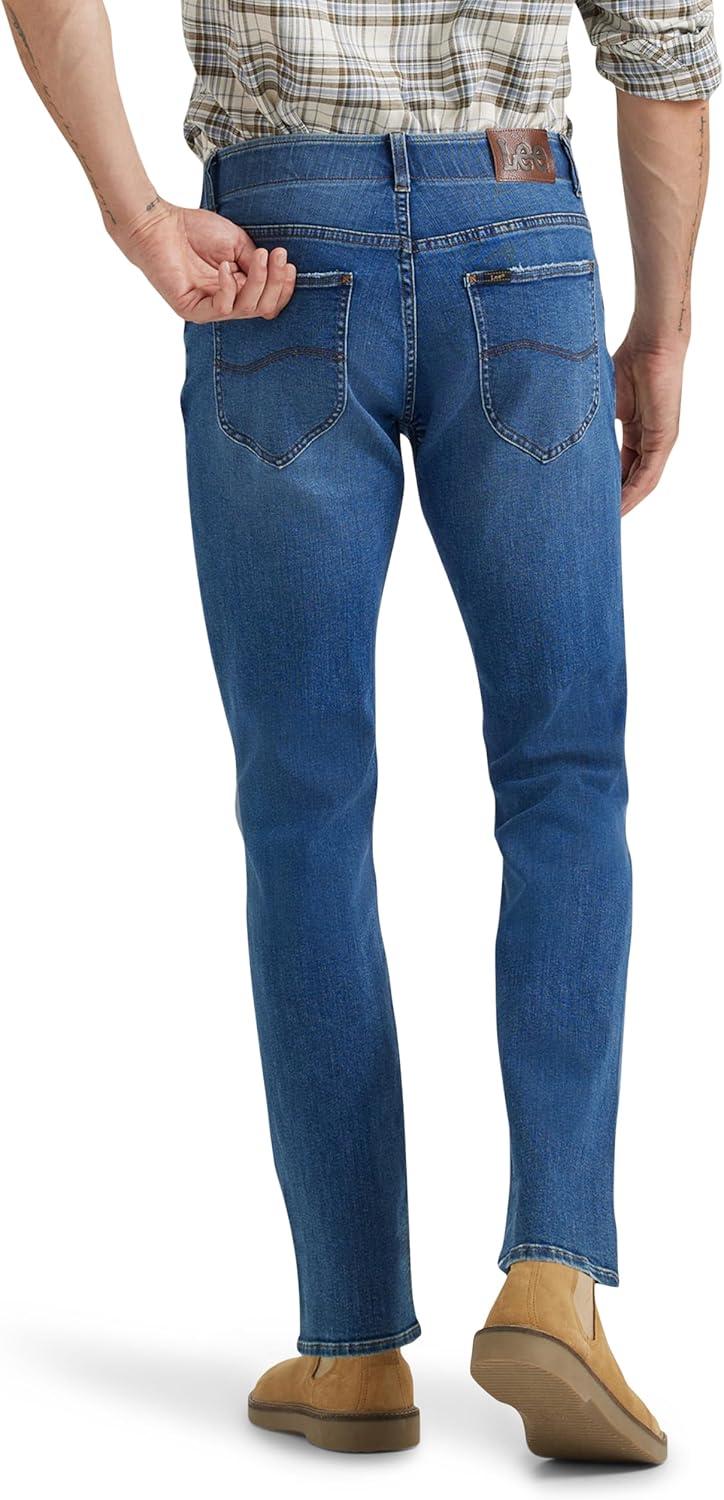 imageLee Mens Extreme Motion Straight Taper JeanGalilean Blue