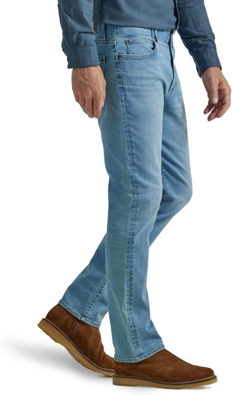 imageLee Mens Extreme Motion Straight Taper JeanNimbus