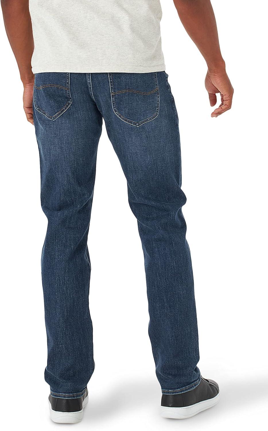 imageLee Mens Extreme Motion Straight Taper JeanTokyo