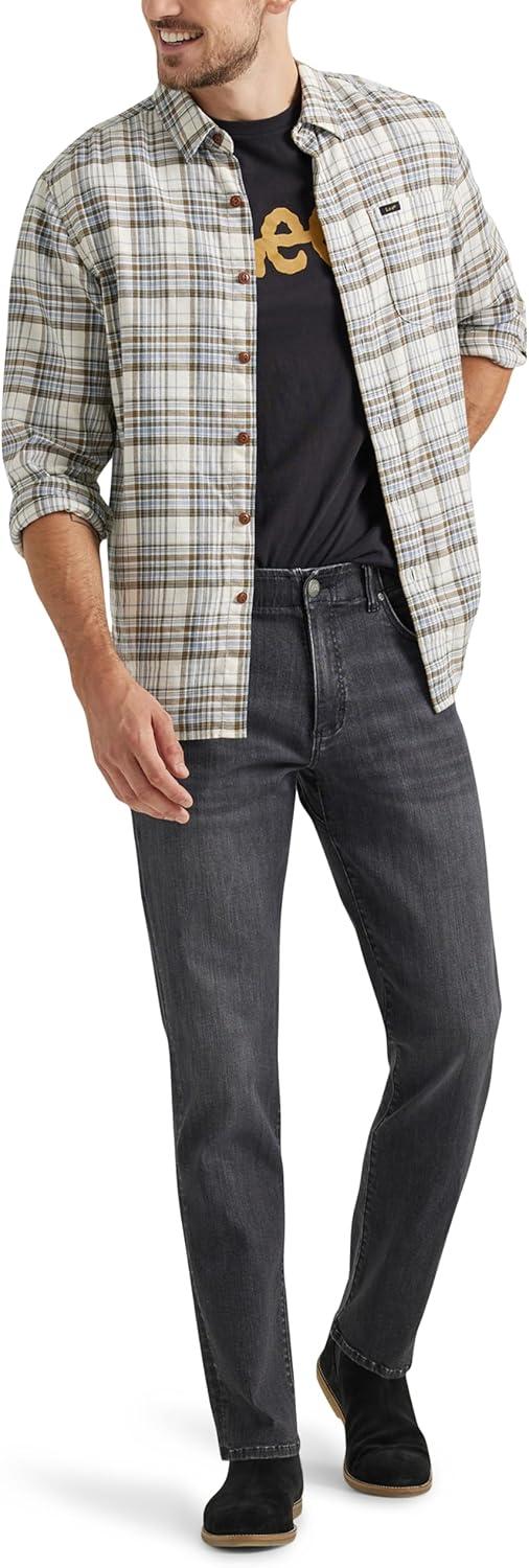 imageLee Mens Extreme Motion Straight Taper JeanWashed Black