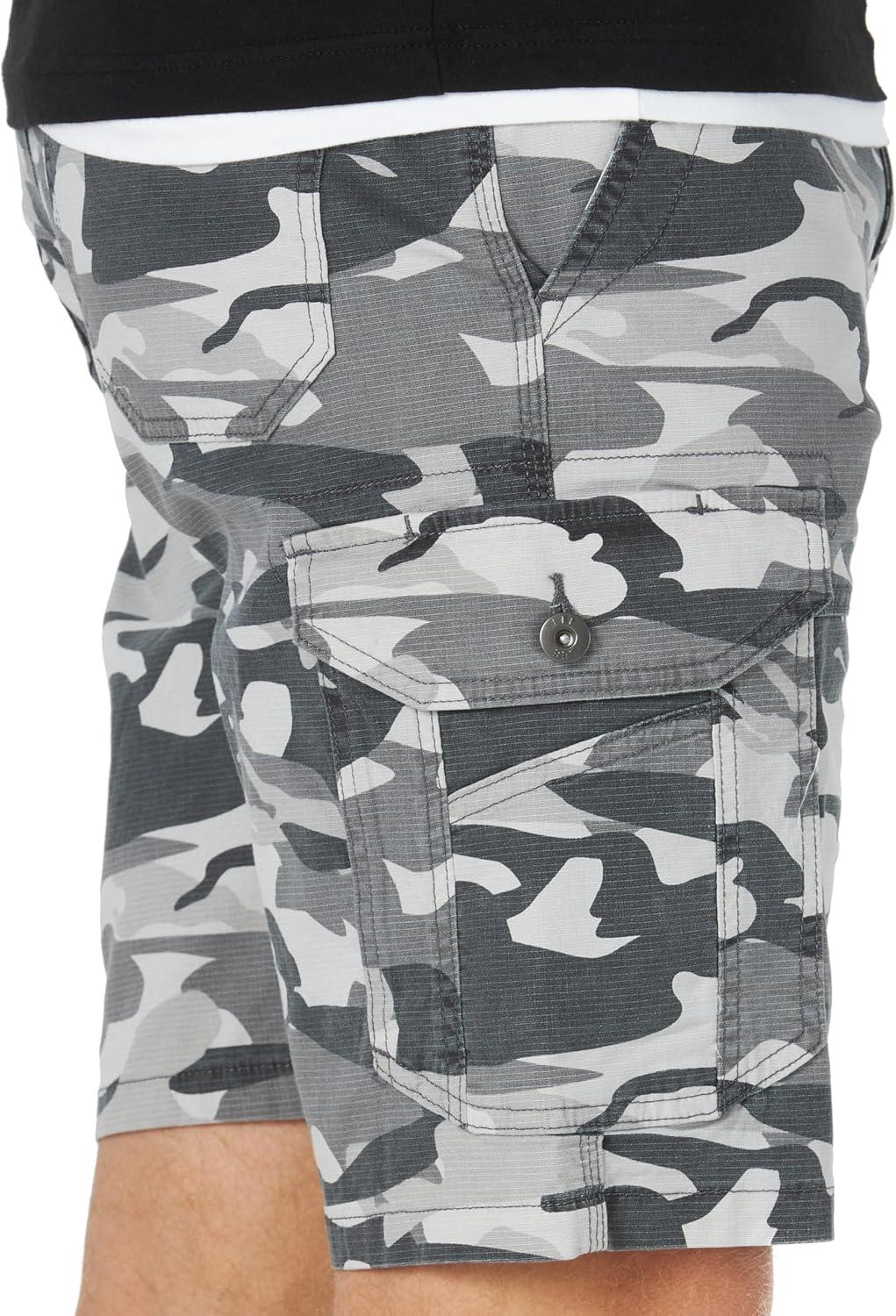 imageLee Mens Extreme Motion Swope Cargo ShortGraphite Camo