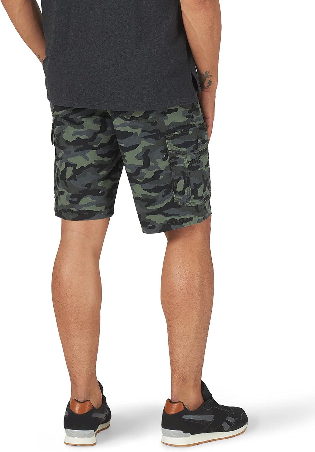 imageLee Mens Extreme Motion Swope Cargo ShortIvy Camo