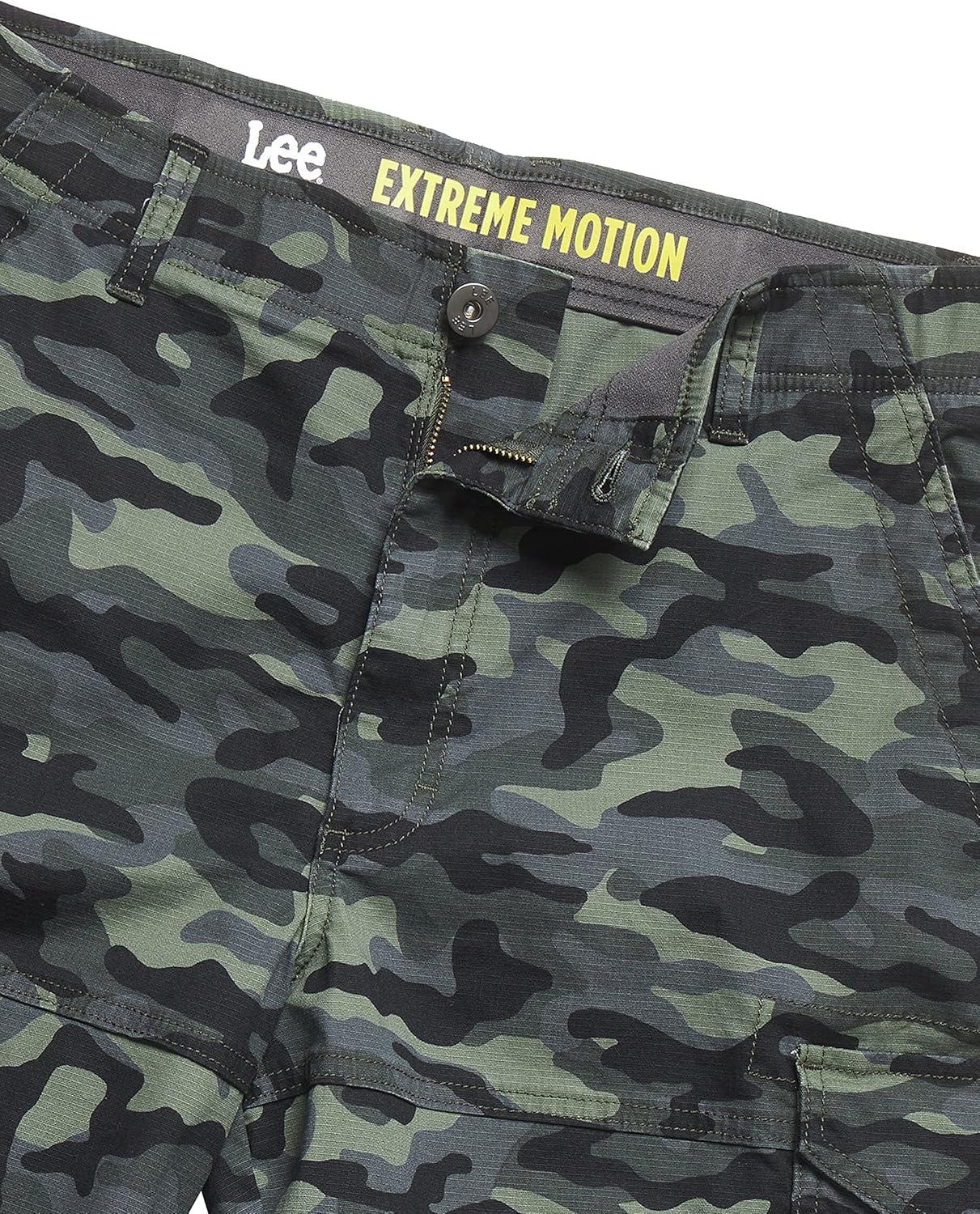 imageLee Mens Extreme Motion Swope Cargo ShortIvy Camo