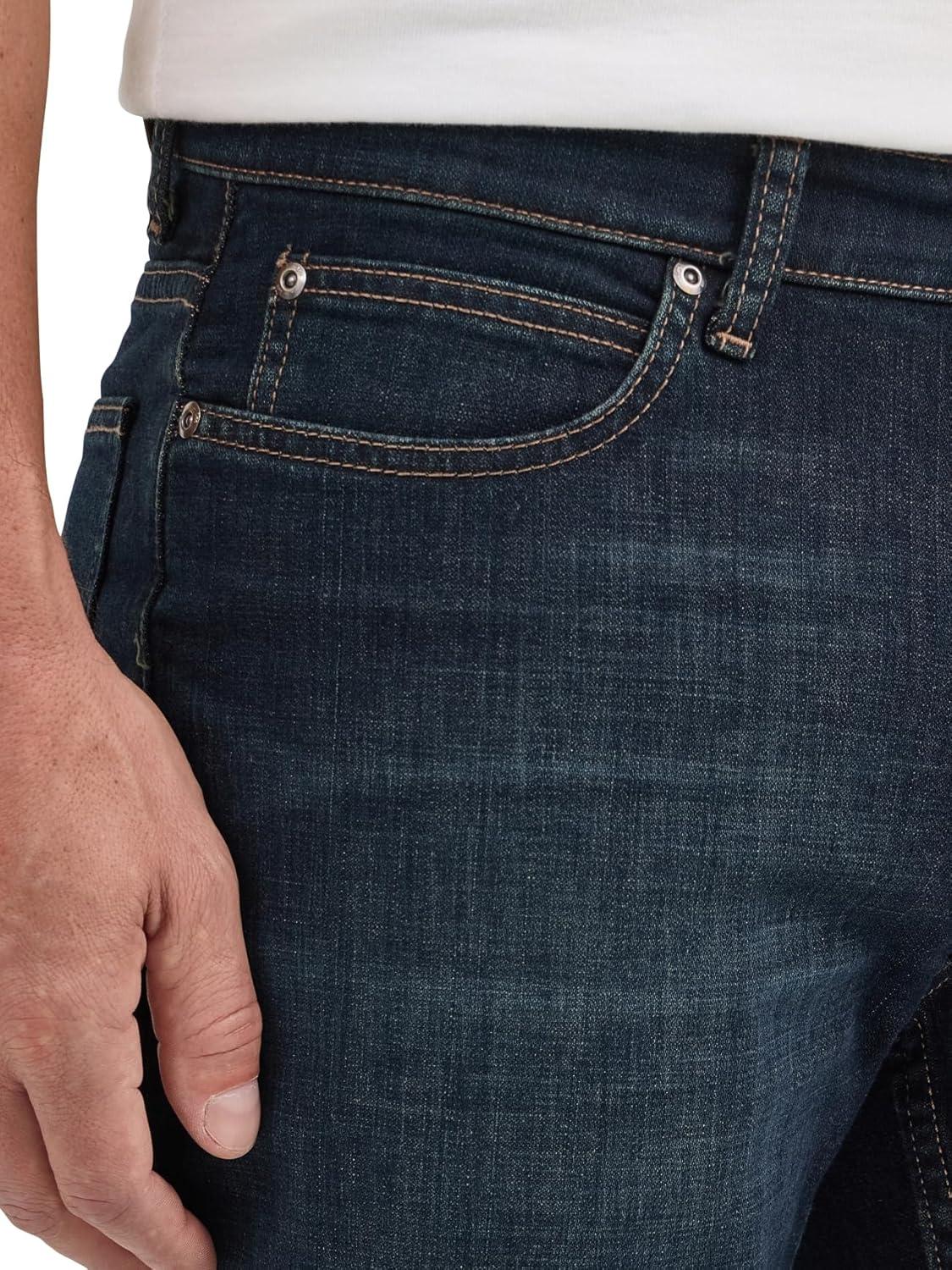 imageLee Mens Legendary Regular Boot JeanBowery