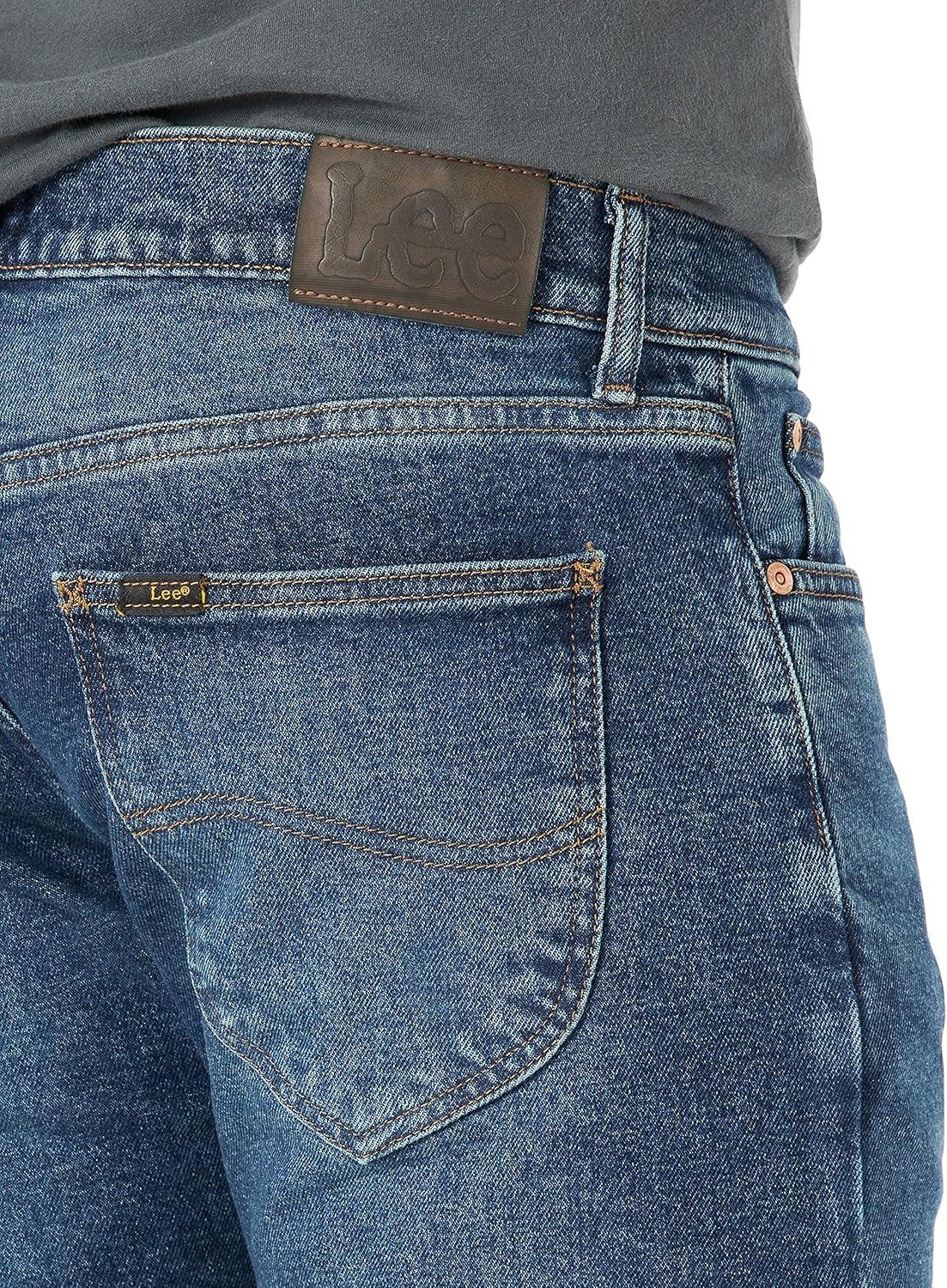imageLee Mens Legendary Slim Straight JeanShowoff