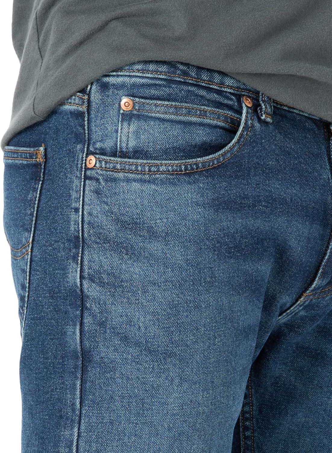 imageLee Mens Legendary Slim Straight JeanShowoff