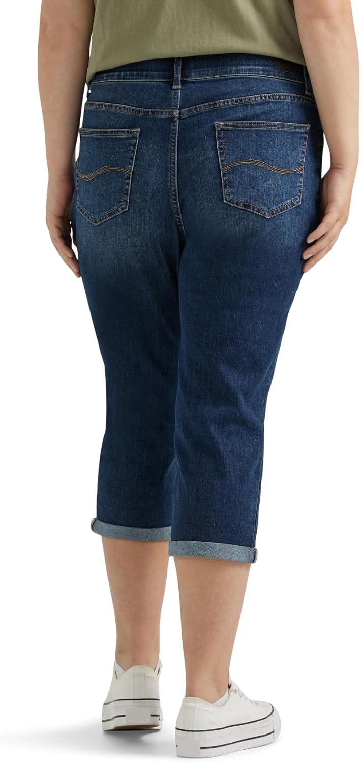 imageLee Womens Flex Motion 5 Pocket Capri JeanBewitched