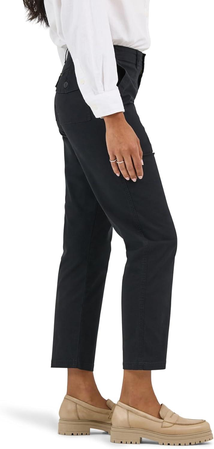 imageLee Womens Legendary 26 Utility Crop PantUnionall Black