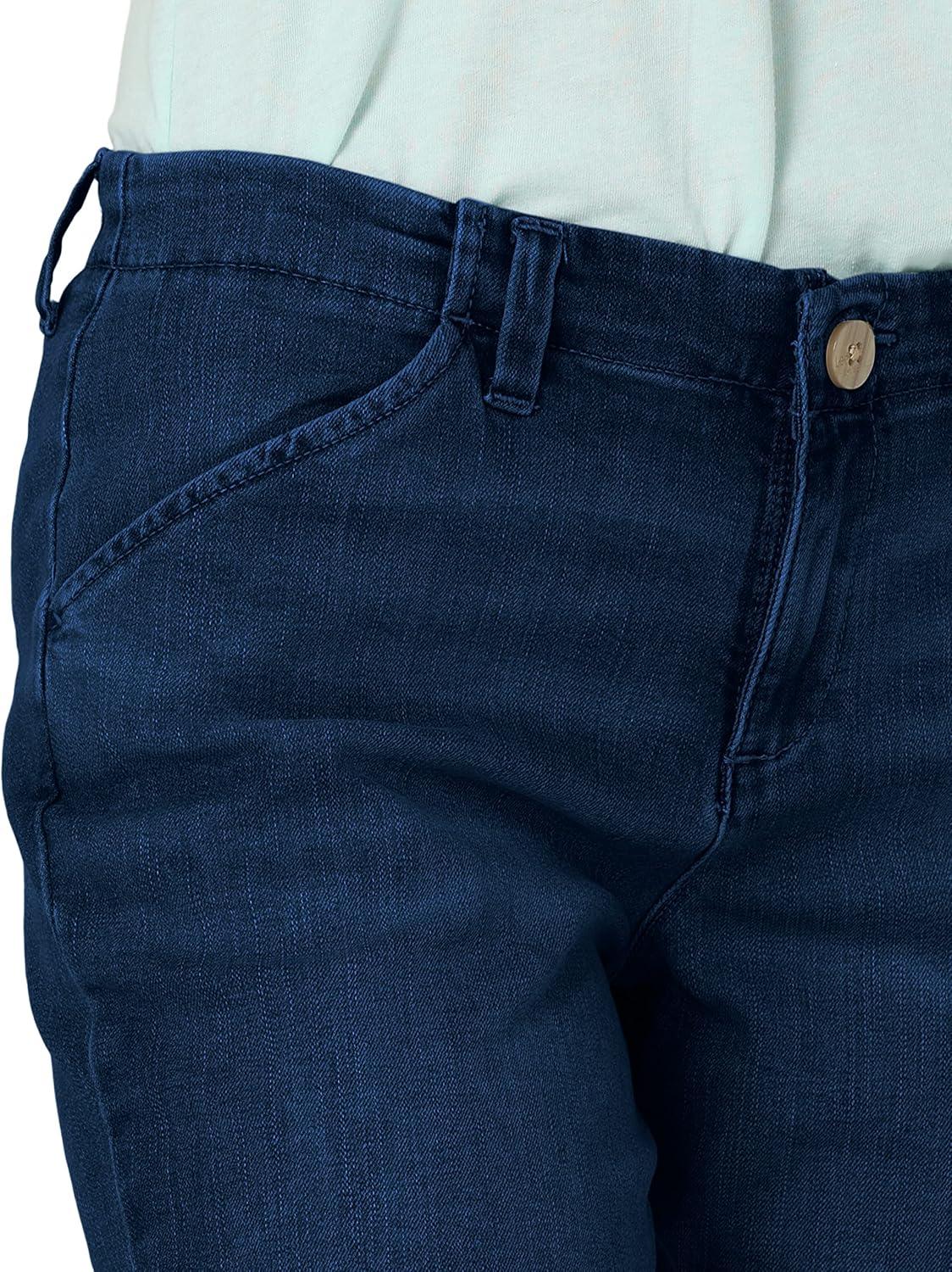 imageLee Womens Legendary 9 Chino Bermuda ShortExpedition