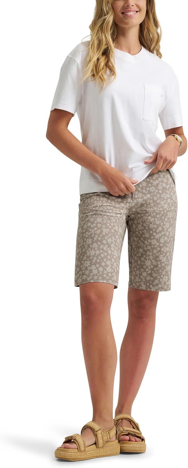 imageLee Womens Legendary 9 Chino Bermuda ShortMushroomSalina Stone Floral