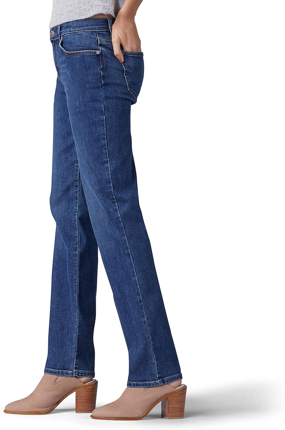 imageLee Womens Petite Relaxed Fit Straight Leg JeanEl Paso Blue