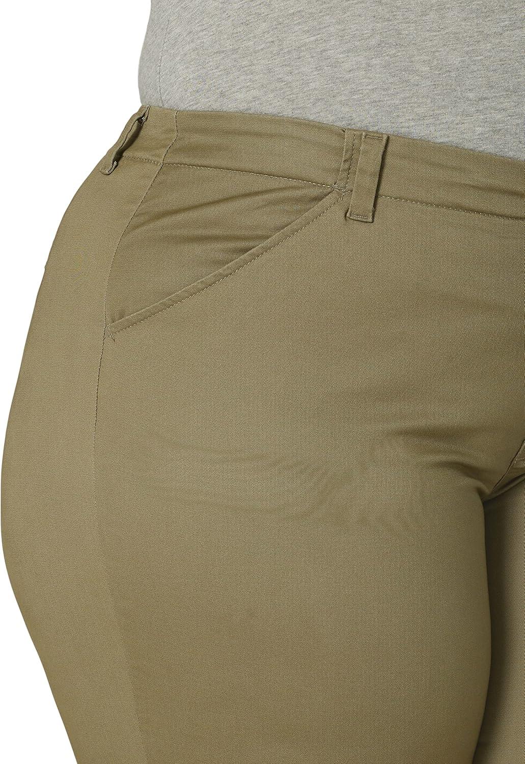 imageLee Womens Plus Size Legendary 9 Chino Bermuda ShortDeep Lichen Green