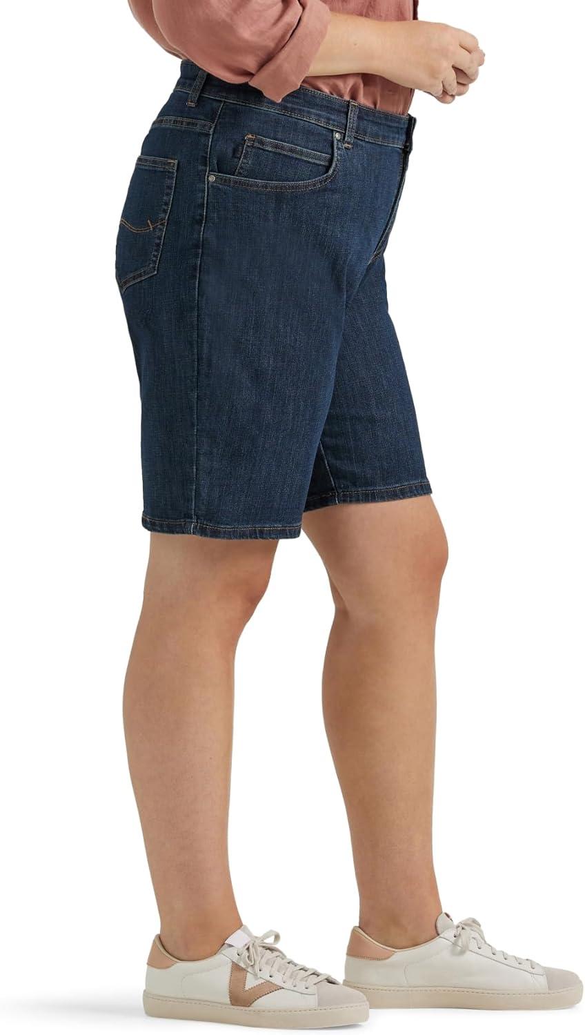 imageLee Womens Plus Size Relaxed Fit Bermuda ShortLagoon