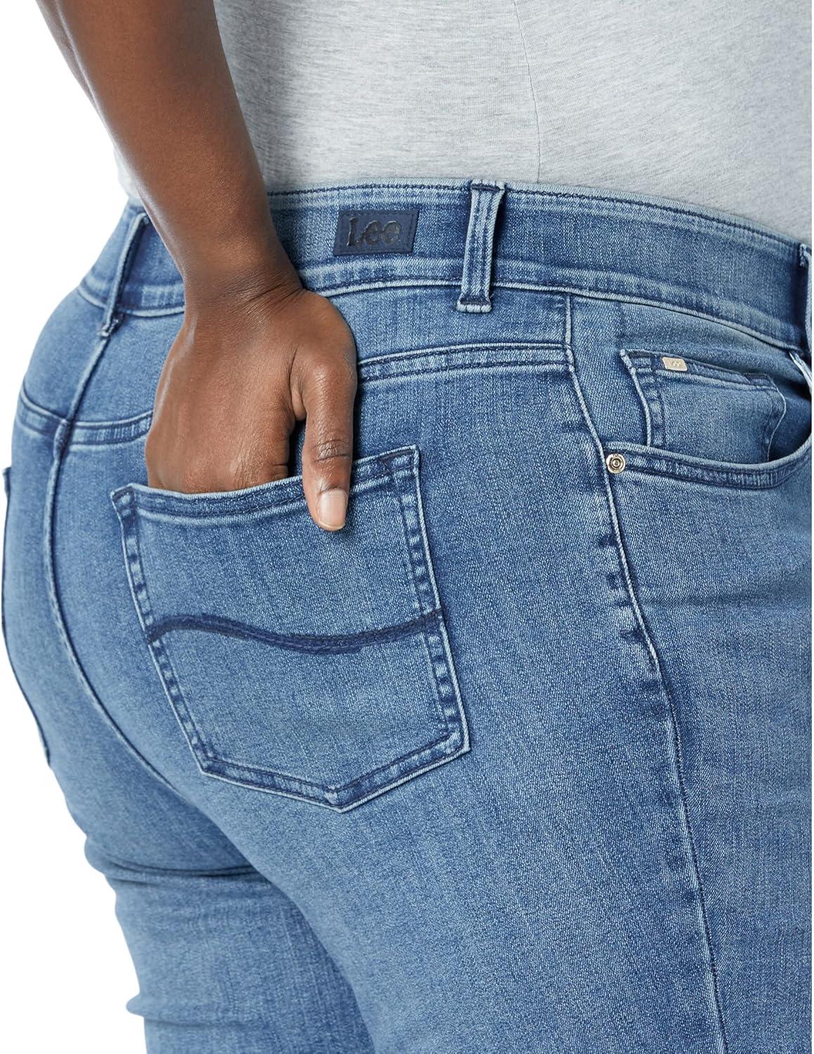 imageLee Womens Plus Size Ultra Lux Comfort with Flex Motion Straight Leg JeanEvolve