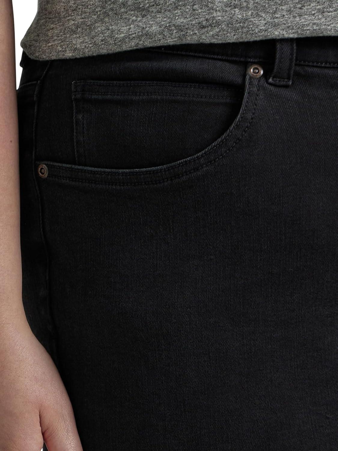 imageLee Womens Plus Size Ultra Lux Comfort with Flex Motion Straight Leg JeanMidnight Bloom