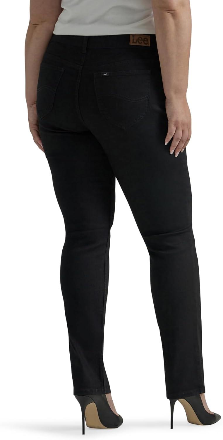 imageLee Womens Regular Fit Straight Leg JeanBlack