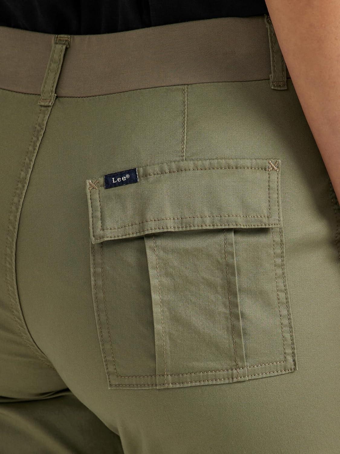 imageLee Womens Ultra Lux Comfort with FlextoGo Cargo Capri PantDeep Lichen Green