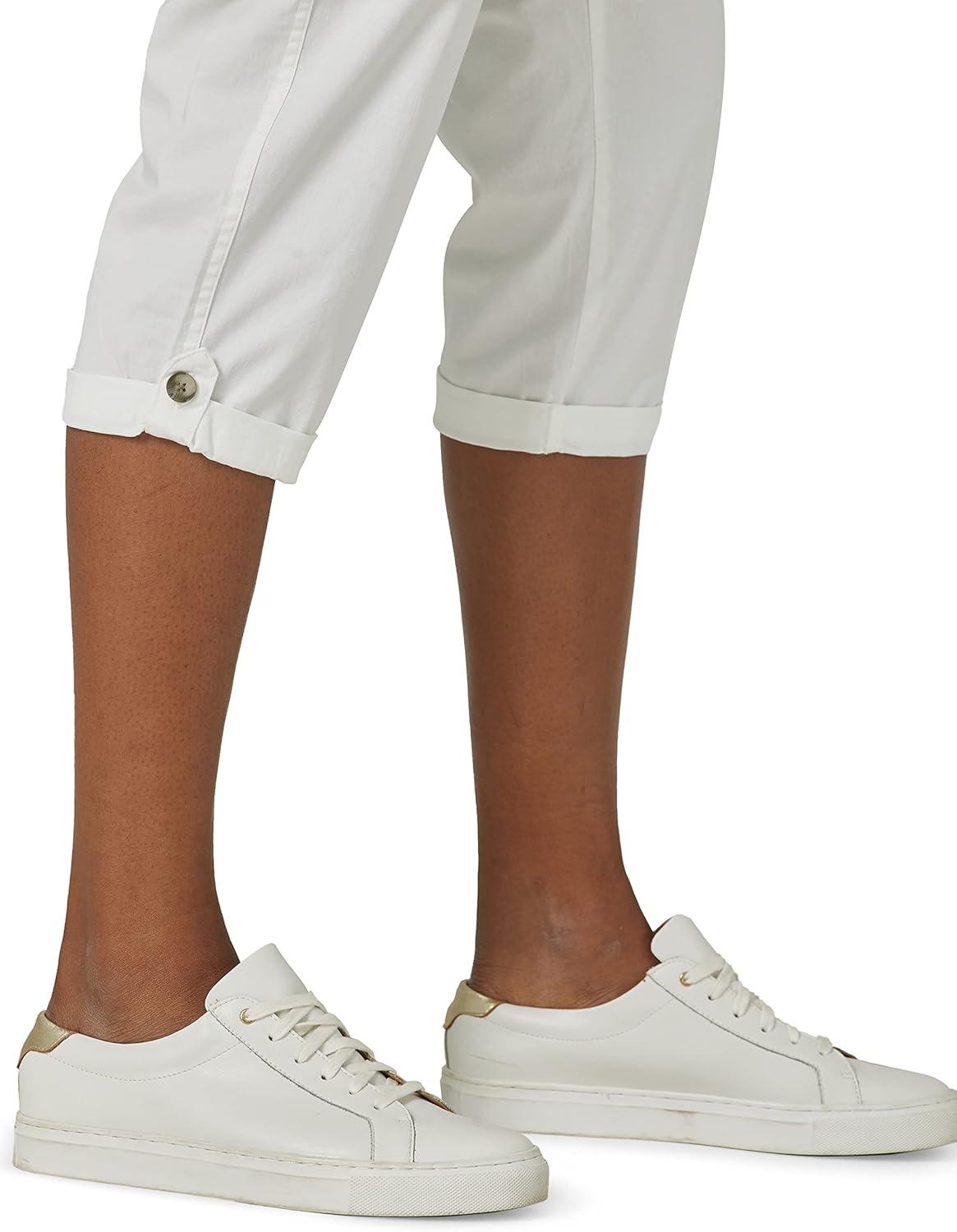 imageLee Womens Ultra Lux Comfort with FlextoGo Cargo Capri PantWhite