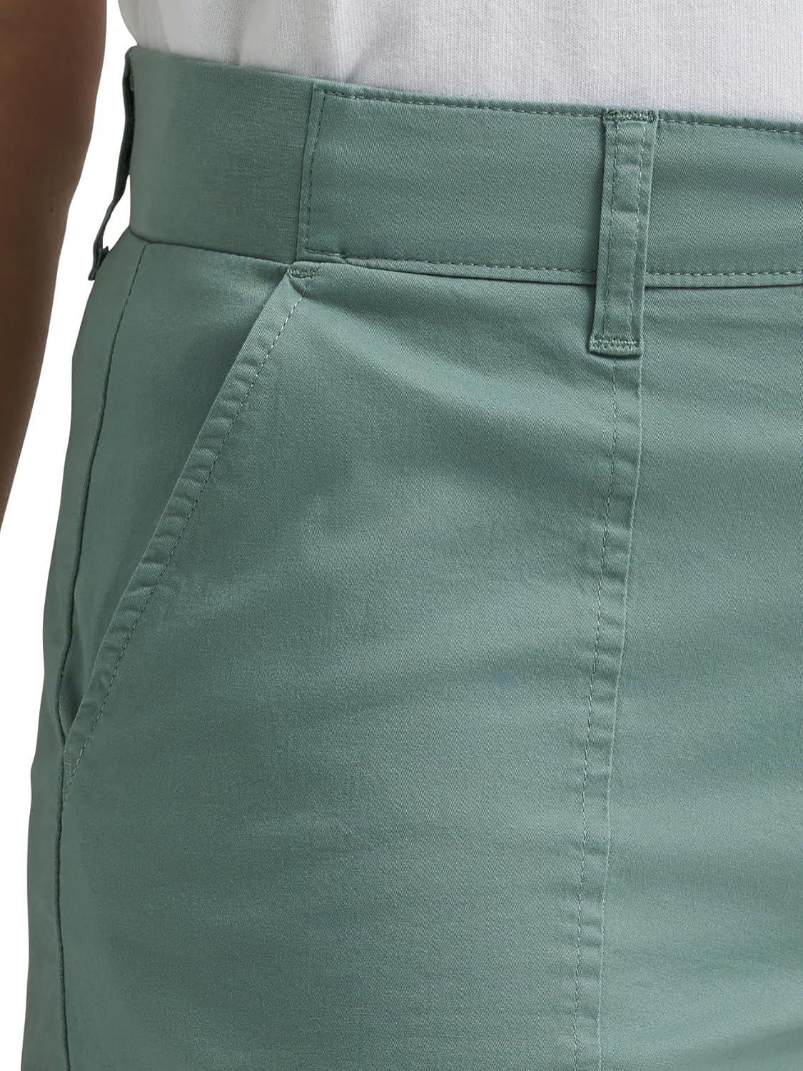 imageLee Womens Ultra Lux Comfort with Flextogo Cargo ShortDesert Sage