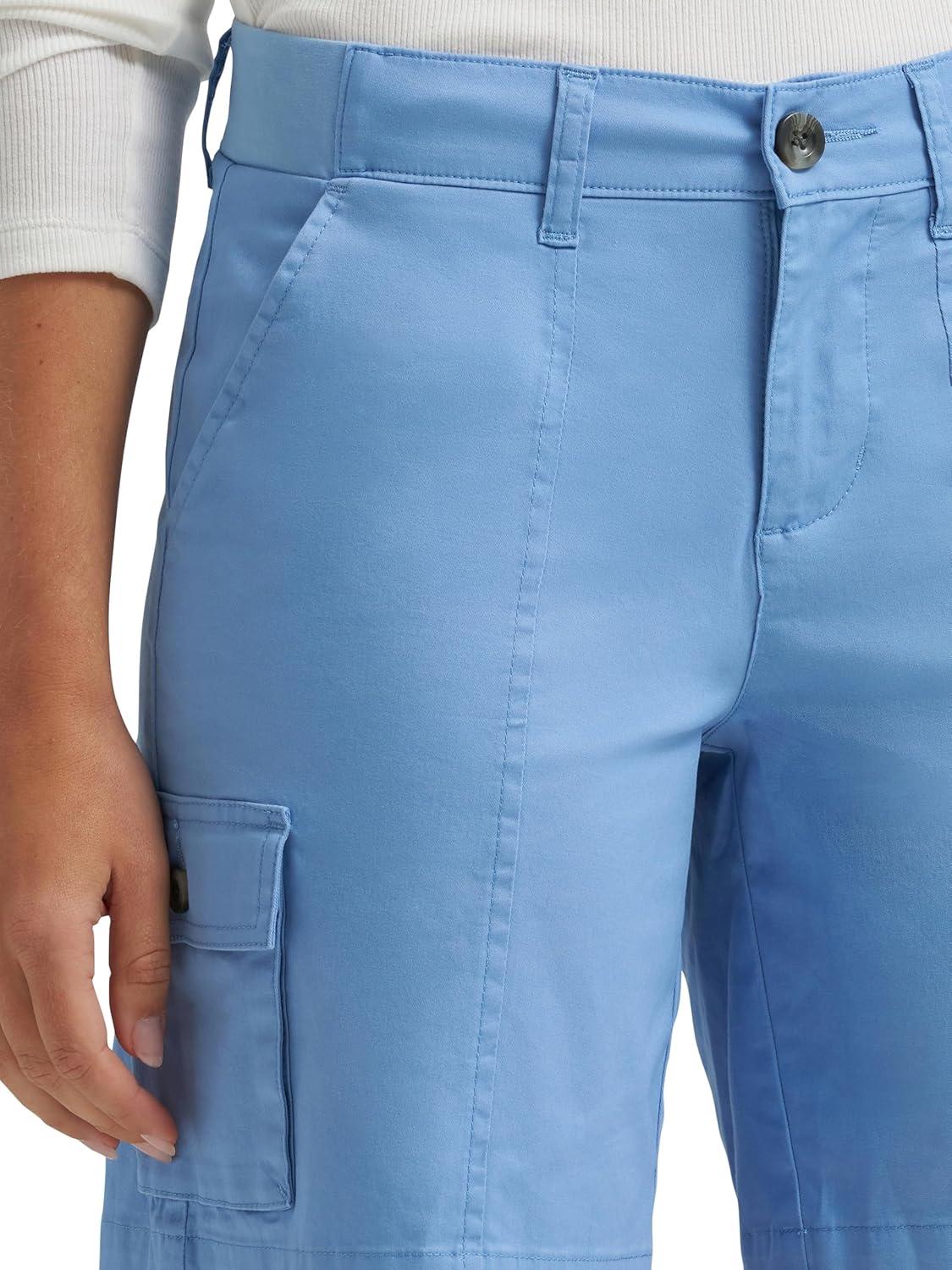 imageLee Womens Ultra Lux Comfort with Flextogo Cargo ShortHalogen