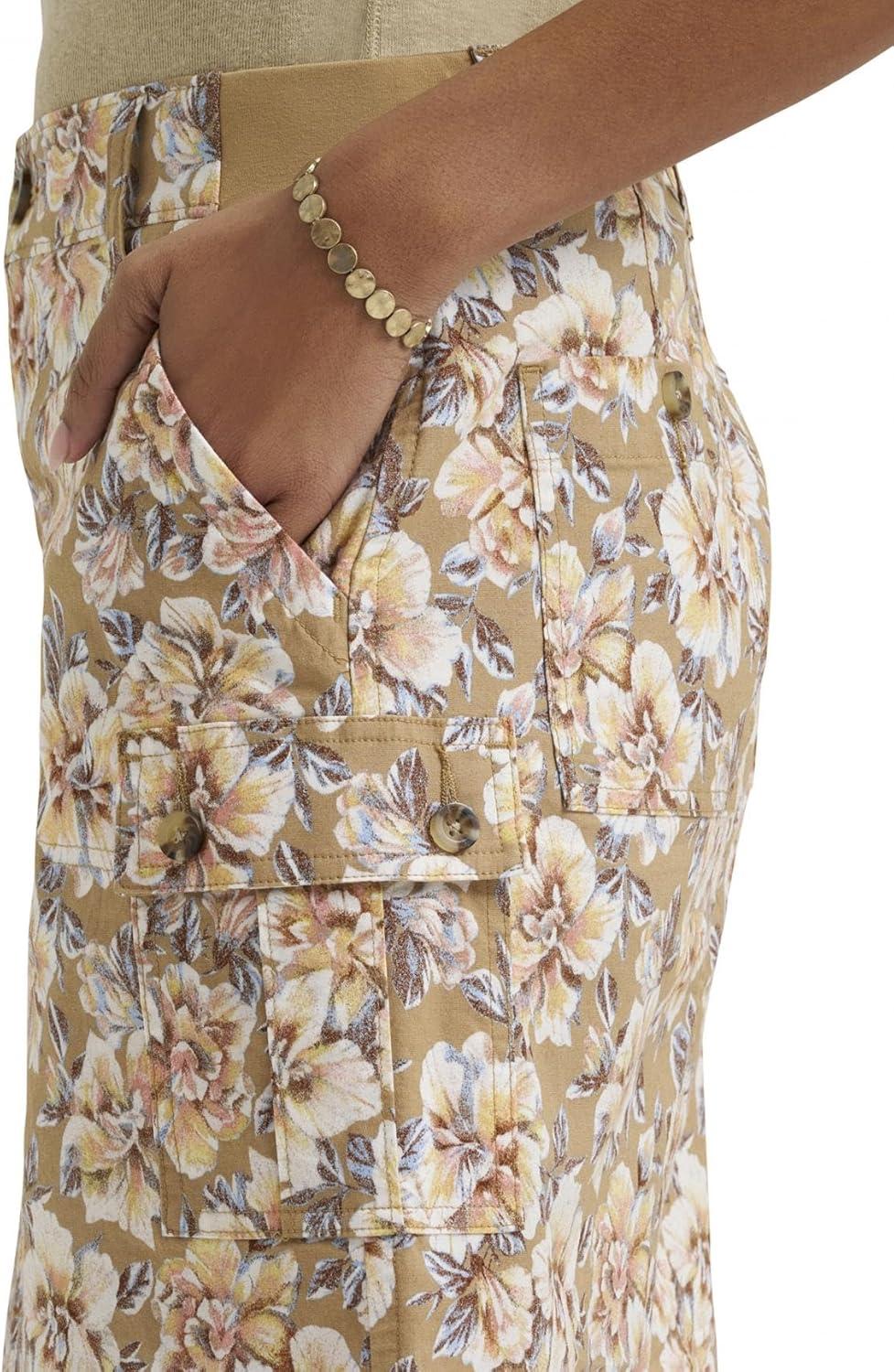 imageLee Womens Ultra Lux Comfort with Flextogo Cargo SkortKhaki Halogen Floral