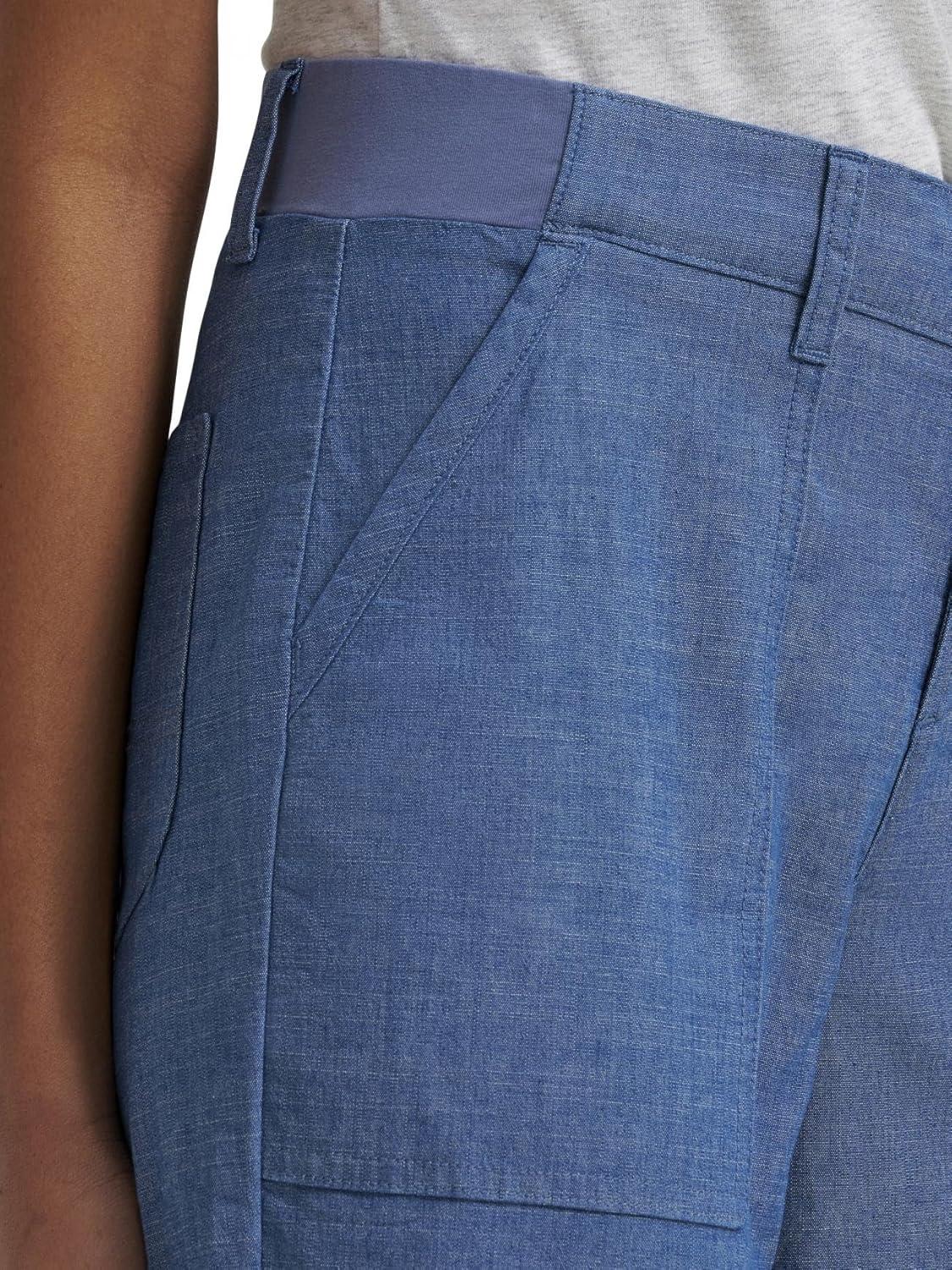 imageLee Womens Ultra Lux Comfort with Flextogo Utility Skimmer Capri PantChambray