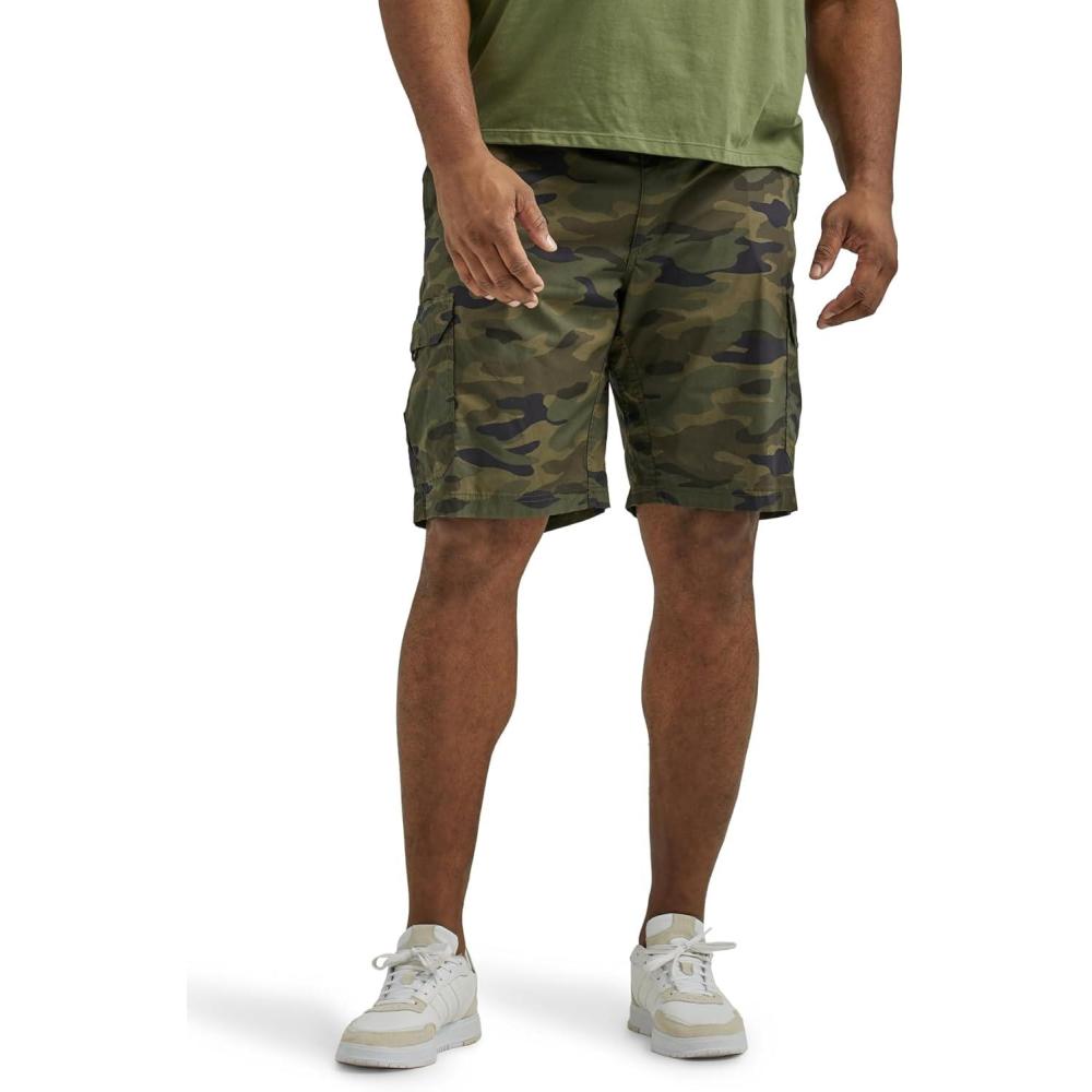 imageLee Mens Big amp Tall Extreme Motion Crossroad Cargo ShortTraditional Camo