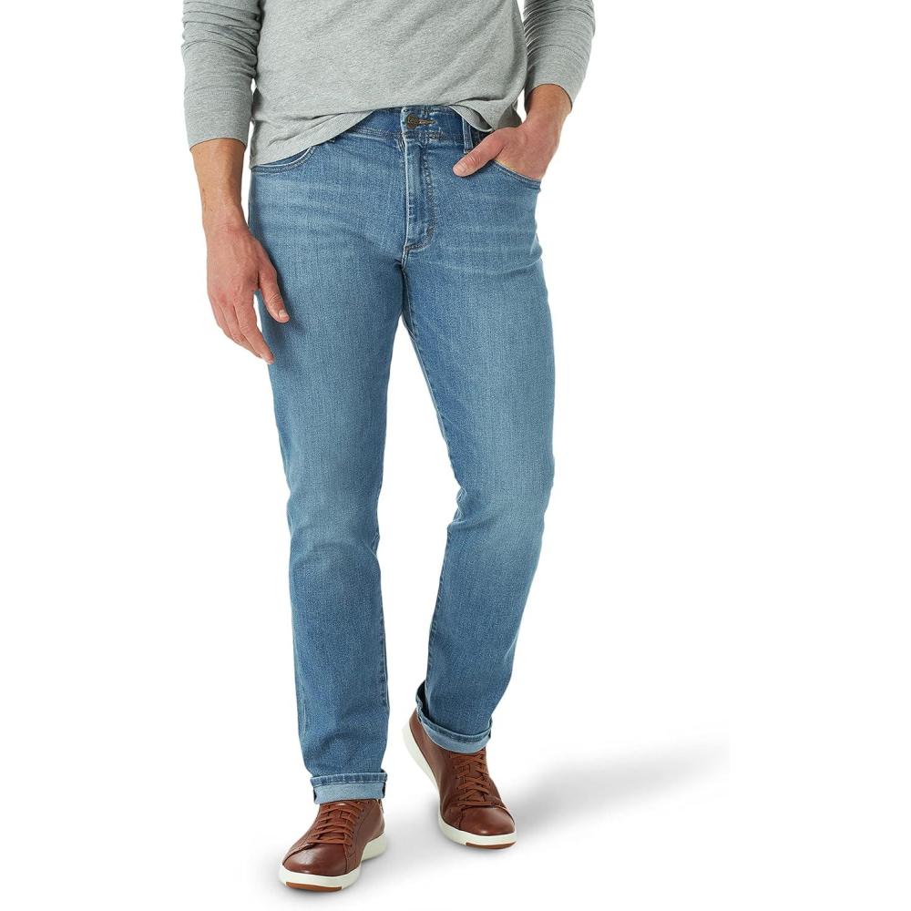 imageLee Mens Extreme Motion Straight Taper JeanScott