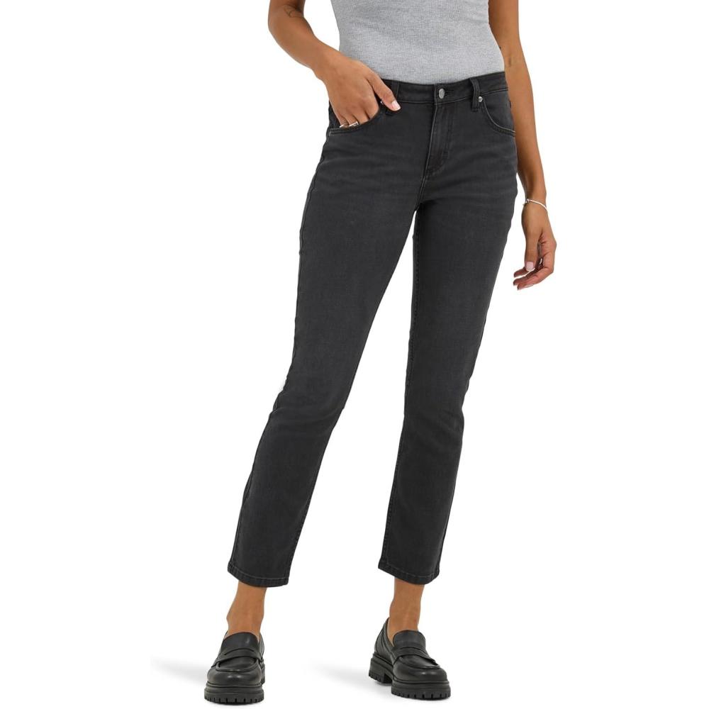 imageLee Womens Legendary 26 Straight Crop JeanDark Tale