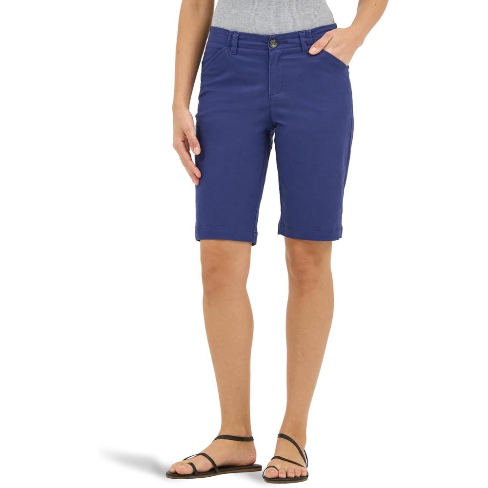 imageLee Womens Legendary 9 Chino Bermuda ShortMedieval Deep Blue