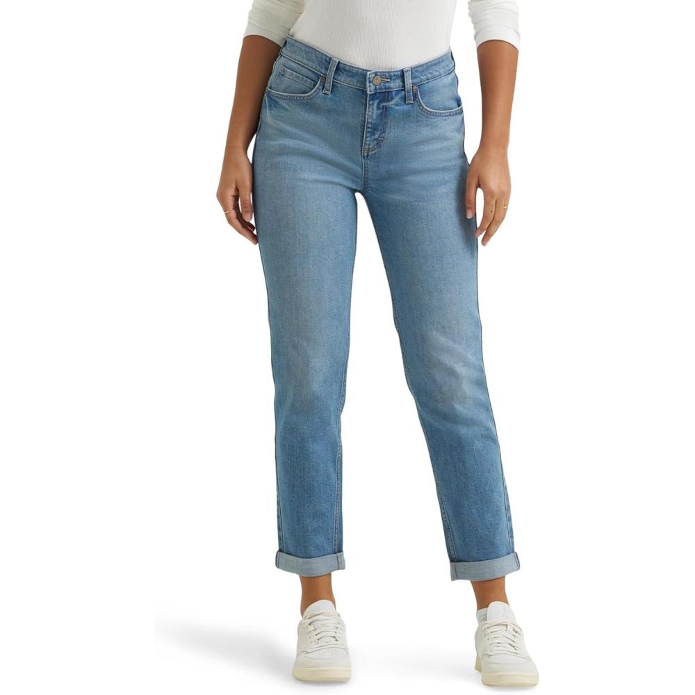 imageLee Womens Legendary Mid Rise 90s Taper JeanOn Holiday