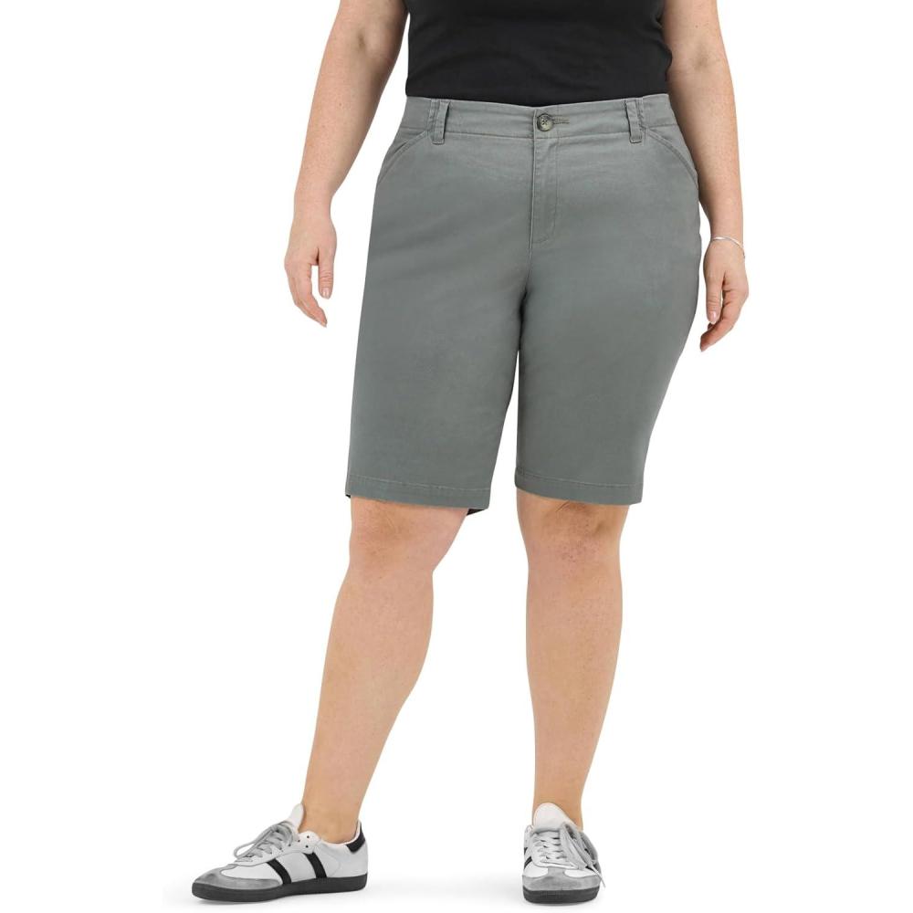 imageLee Womens Plus Size Legendary 9 Chino Bermuda ShortFort Green