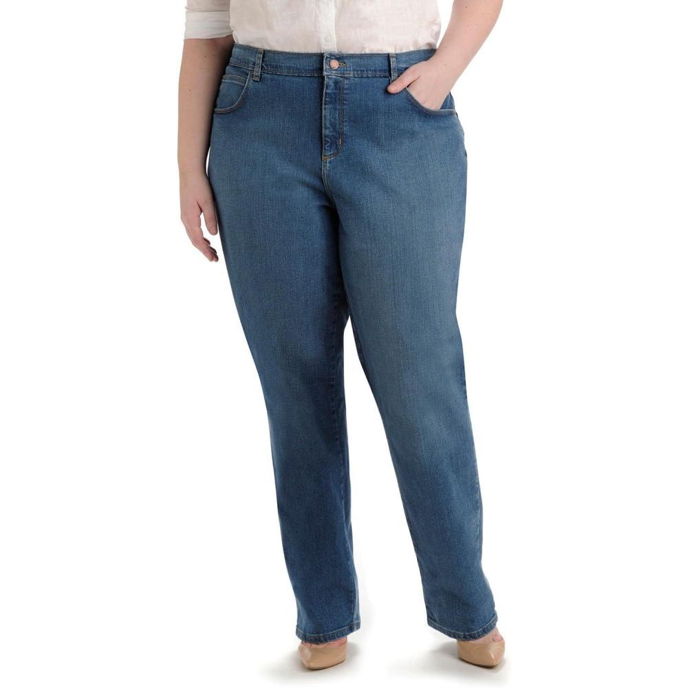 imageLee Womens Plus Size Relaxed Fit Straight Leg JeanAuthentic Azul