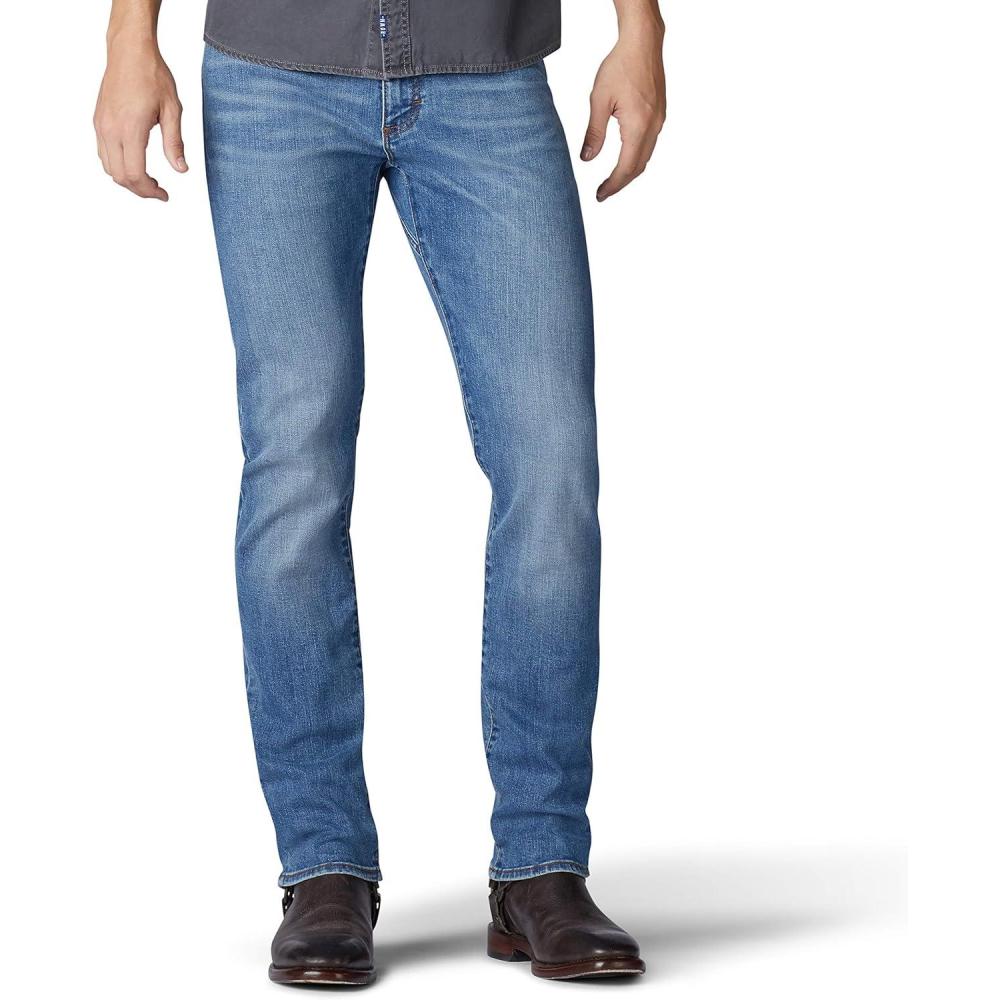 imageMens Extreme Motion Slim Straight Leg Jean 2015437Bradford
