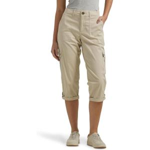 Lee Women’s Plus Size Flex-to-go Mid-Rise Relaxed Fit Cargo Capri Pant(Pioneer Beige)