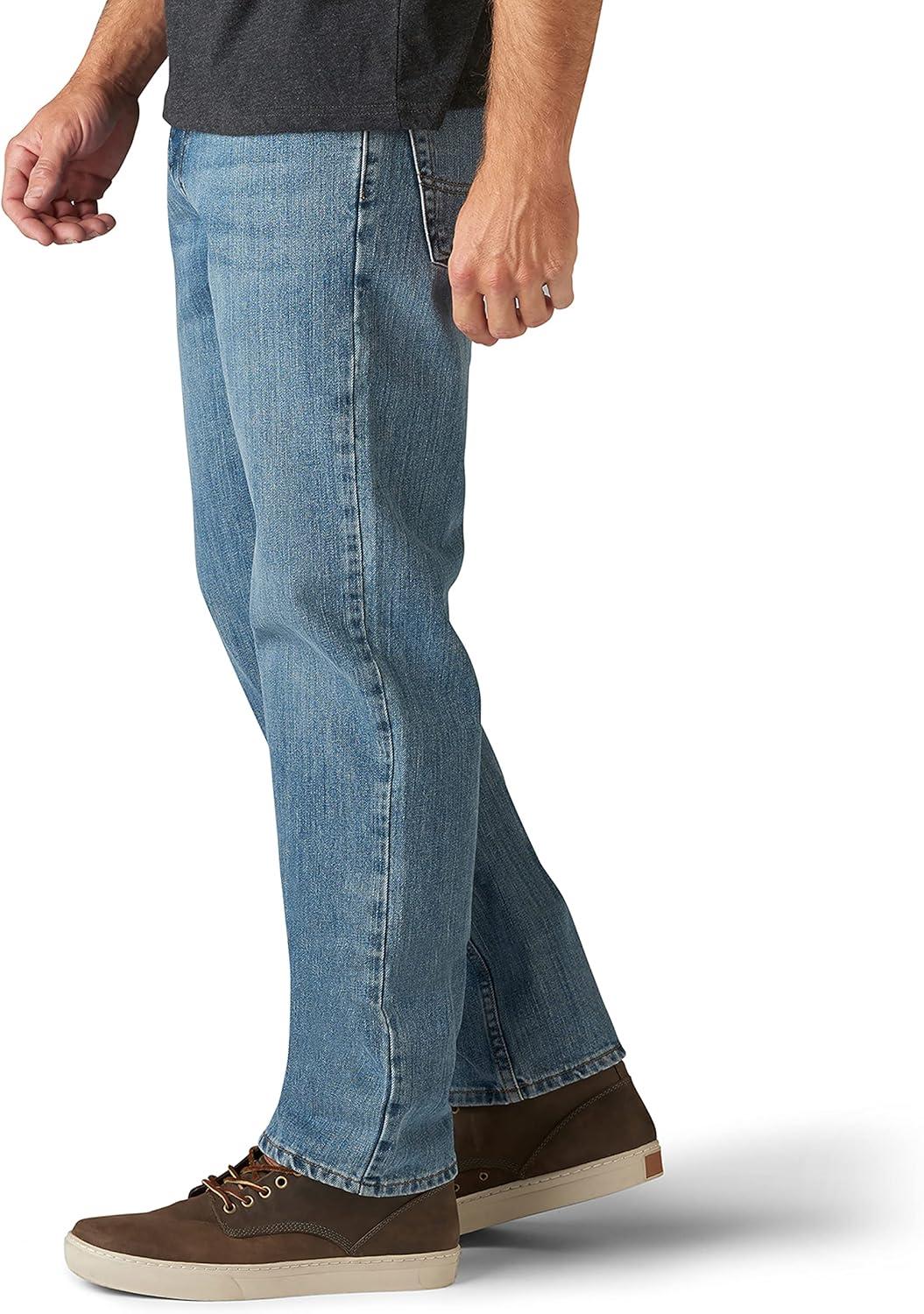 imageLee Mens Regular Fit Straight Leg JeanDakota